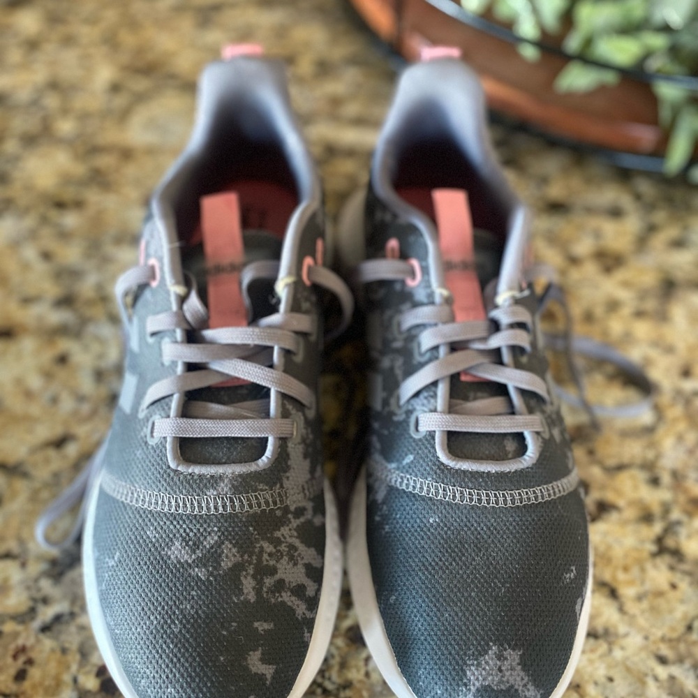 Adidas Gray and Pink Athletic Shoes - Picture 2 of 6